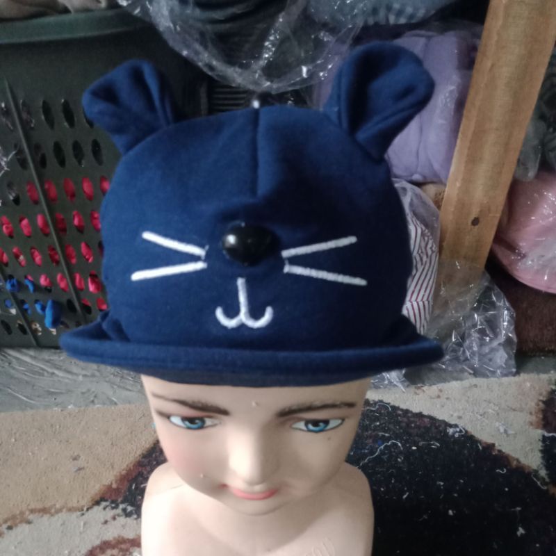 TOPI.ANAK.KALAKTER.KROKODAIL-Nevy kucing anak