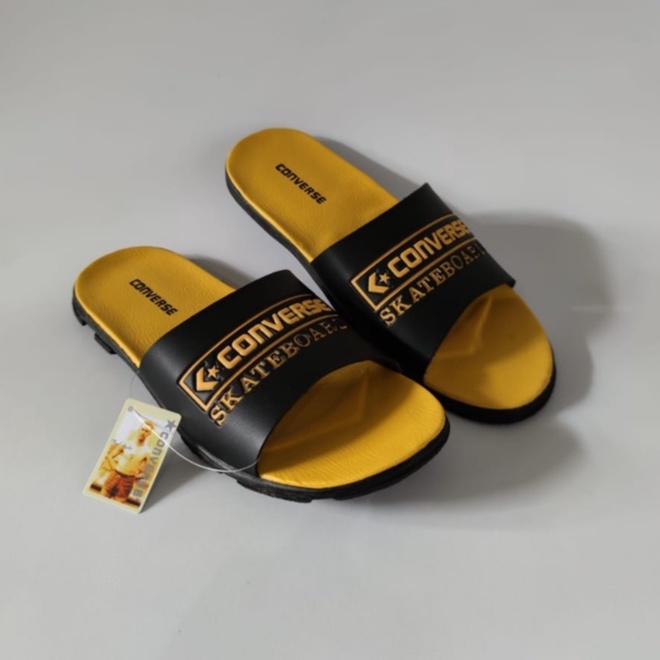 Converse Men Flip Flop / Sandal Pria