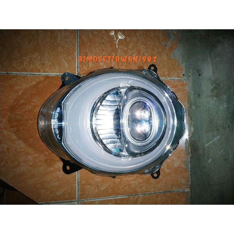 REFLEKTOR DEPAN NEW SCOOPY 2020 - 2021 SCOOPY TERBARU (K2F)ORI