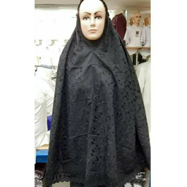 Bergo Panjang Katun Paris Full Bordir Hitam Super Jumbo