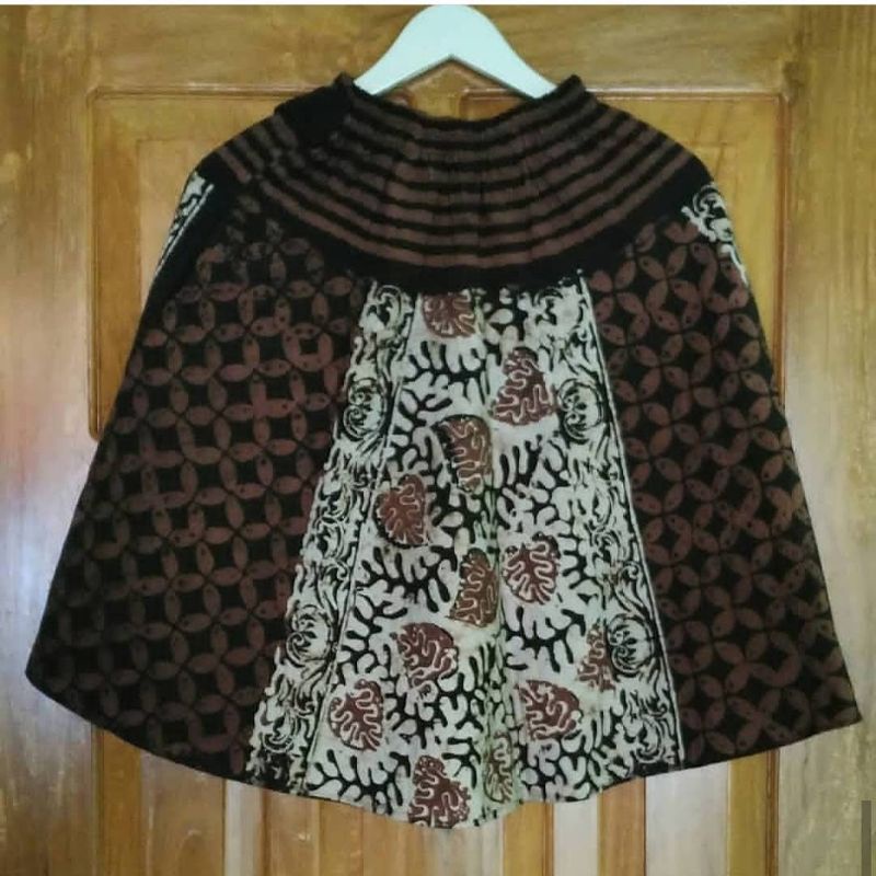 Rok batik baru motif batik lawasan batik lawas SURU khas jogja