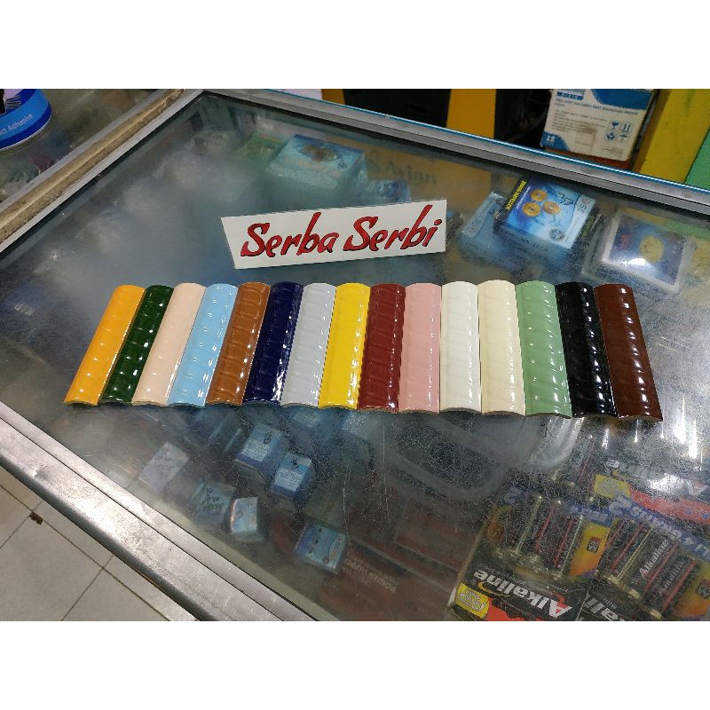 (/METER BON BON KERAMIK) Aksesoris pinggiran lantai per 10pcs