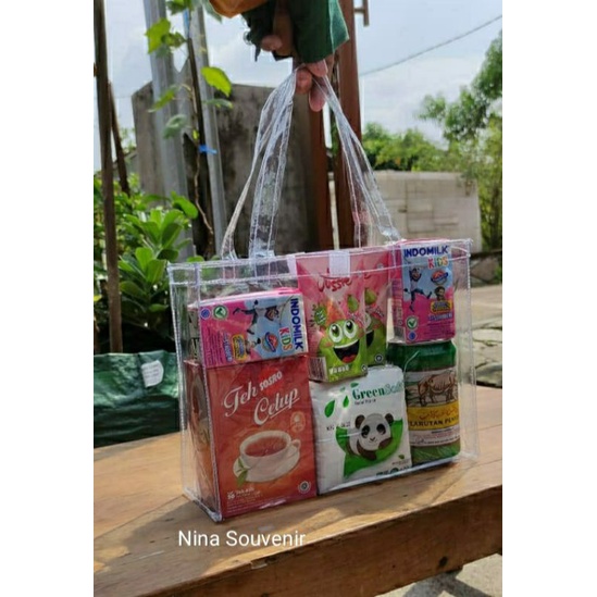 

Tas Mika Souvenir Parcel 25*10*20