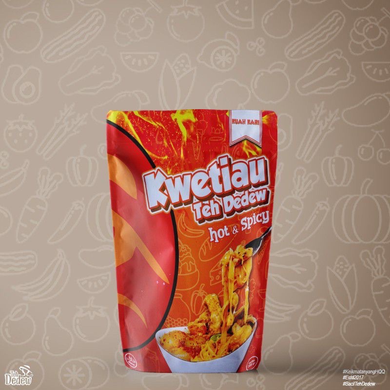 kwetiau teh dedew kuah kari hot mie pedas