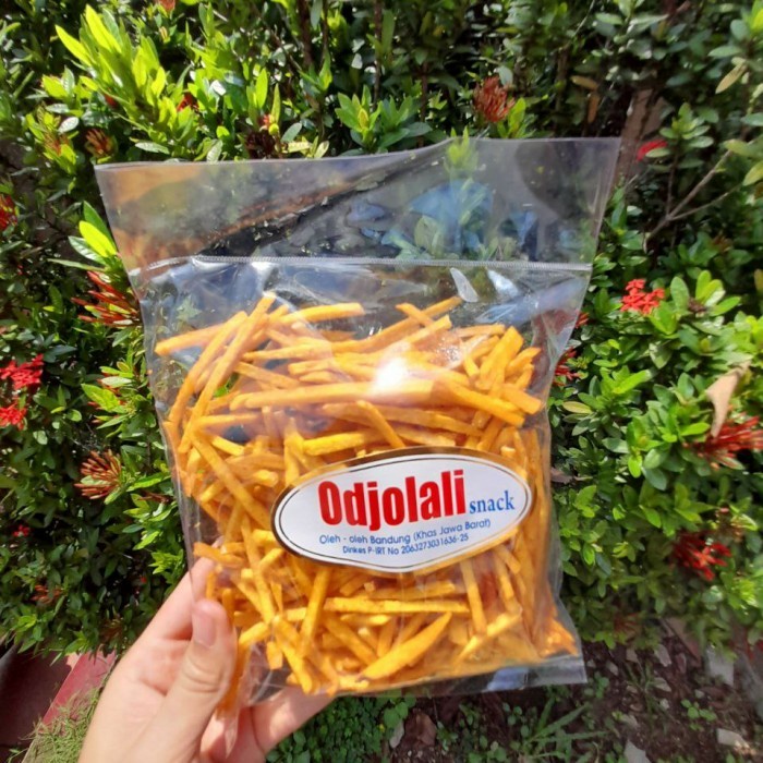 

Snack Stick Talas Keripik Oleh Oleh Khas Bandung Gurih