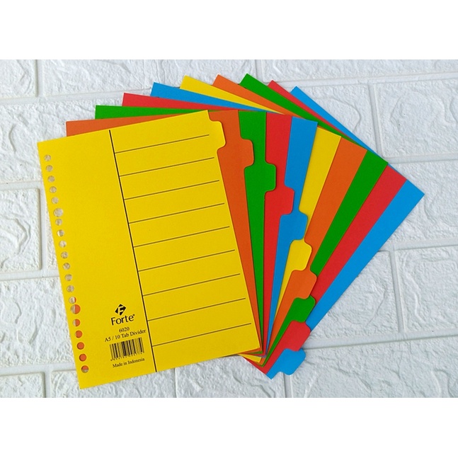

Pembatas halaman looseleaf UK A5