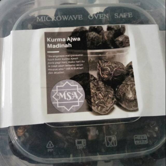 

Kurma Ajwa