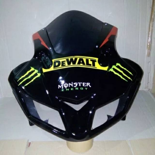 Headlamp r15 v2 OLD model headlamp r15 v3