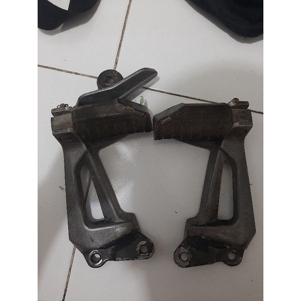 postep belakang pijakan kaki belakang vega r new vega r
