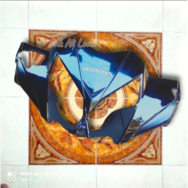 cover Totok lampu batok kepala depan Supra X 125 karbu BATMAN 2007-2012 set visornya