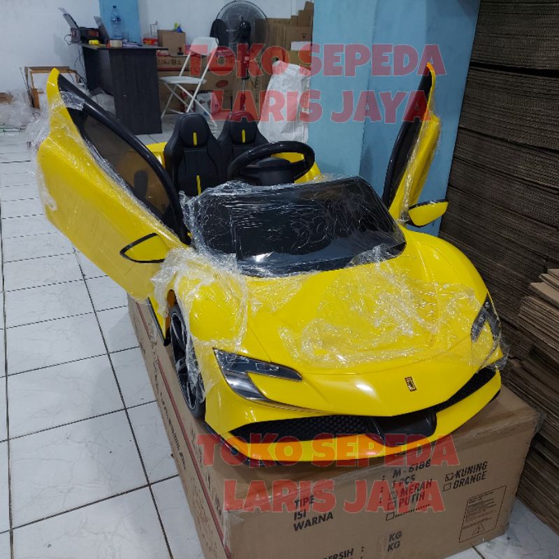 MOBIL AKI PMB 6869 REMOT DAN MANUAL MOBIL AKI FERRARI PMB M6188, MOBILAN AKI ANAK FORTUNER LICENCED TOYOTA PMB 7588, MOBIL AKI LAMBORGINI PMB M6869-3