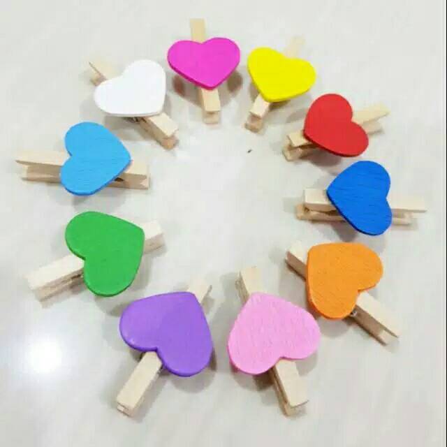 PENJEPIT POLAROID LOVE WARNA Wooden Clip Love Warna Warni Penjepit Polaroid 10 biji