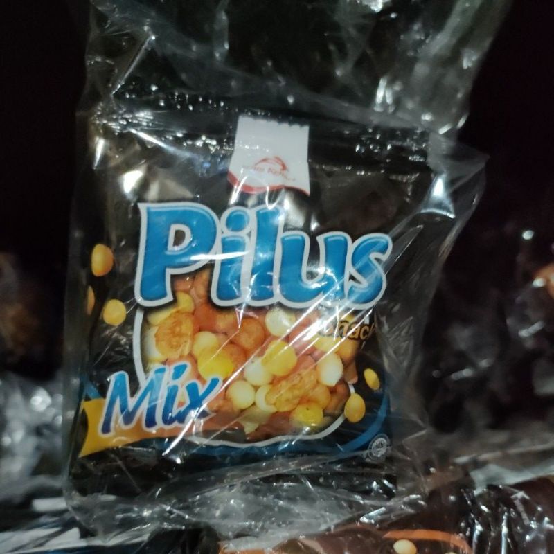 pilus snack dua kelinci