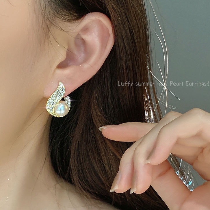 Anting Stud Hias Mutiara Berlian Gaya Retro Korea Untuk Wanita