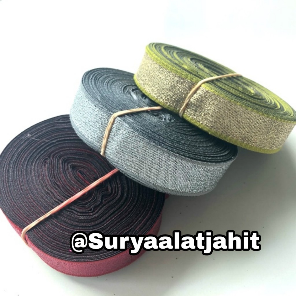 Pita Metalic Warna Warni 2.5cm-1Rol @30 yard=rp.55.000/1 Rol