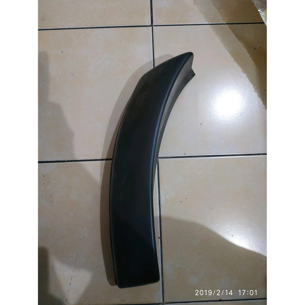 Over Fender Bemper Everest 2004-2006