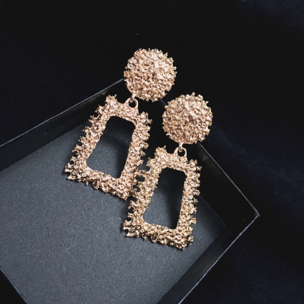 Anting Klip Tanpa Tindik Bentuk Geometris Lapis Emas Gaya Vintage Untuk Wanita
