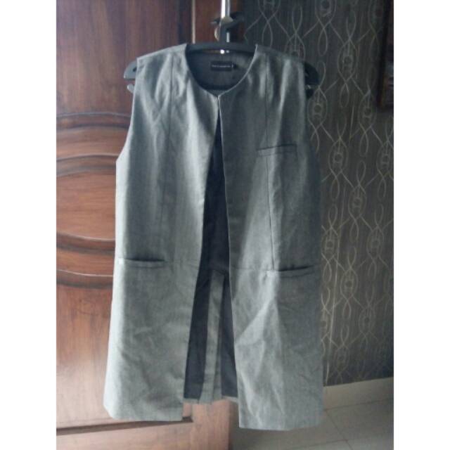 the executive vest
