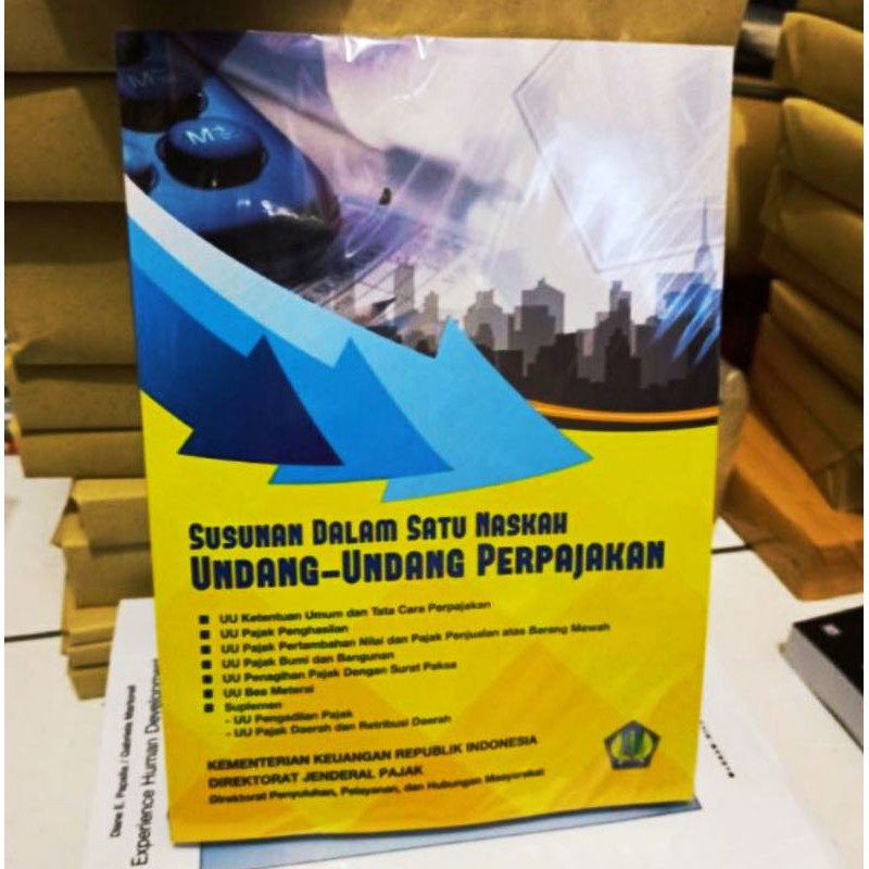 Jual Susunan dalam satu naskah undang-undang perpajakan | Shopee Indonesia