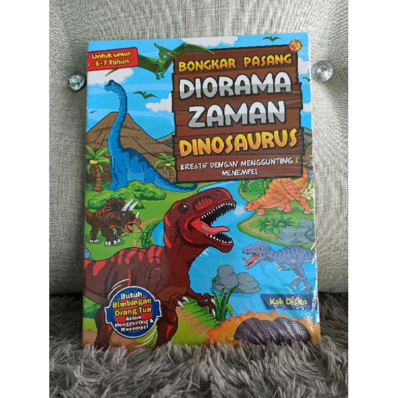 BONGKAR PASANG DIORAMA ZAMAN DINOSAURUS - KAK DICKA