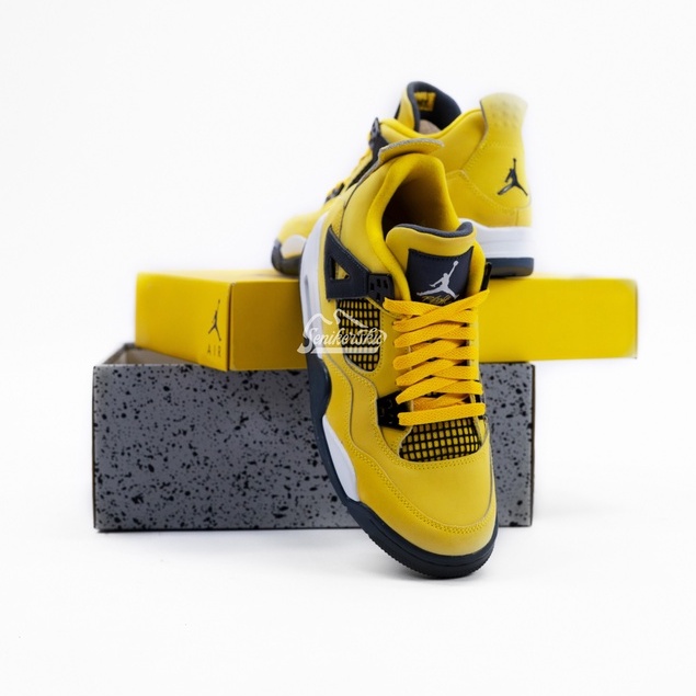 Air Jordan 4 Retro Lightning GS