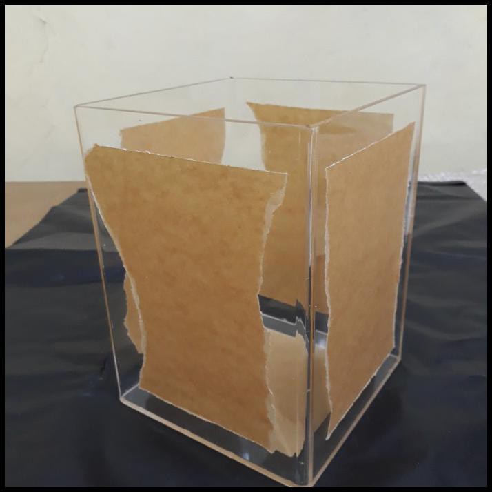 

Box Kotak Acrylic Uk 45X55X40 Cm Bhan 5 Mm Bening