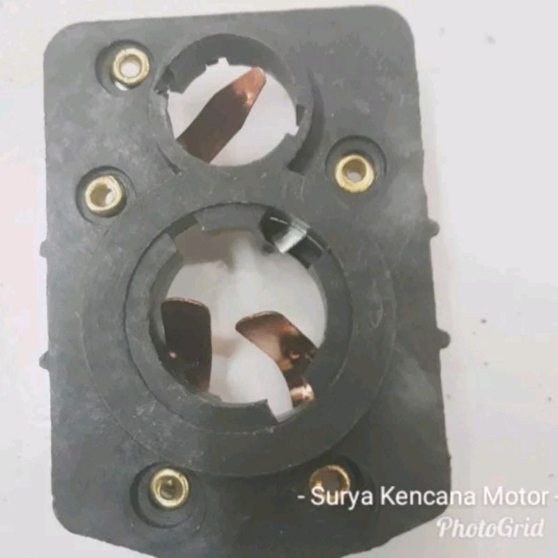 Fiting fitingan piting rumah socket soket bohlam lampu depan Vespa Super Sprint 2tak kepala kotak