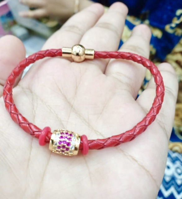 Gelang tangan wanita  gelang kulit latek tiga warna pilihan kombinasi perhiasan lapis emas  xuping