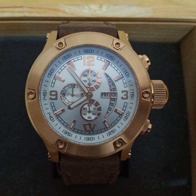 Jam Tangan Christ Verra 52300G Gold