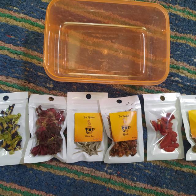 

Hampers wedang ori gratis toples warna warni