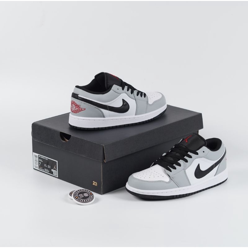 Sepatu Nike Air Jordan 1 Low Smoke Grey