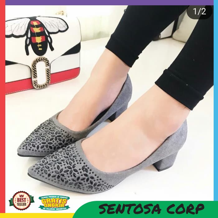Sepatu wanita Heels Hak tahu Sepatu Heels Sepatu hak Sepatu kekinian Sepatu cewek Fashion Wanita