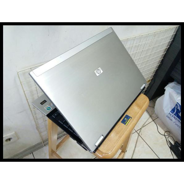 SALE Laptop Spek Tertinggi - Core i7 / RAM 8GB / 500GB - Very Fast Operatio TERLENGKAP