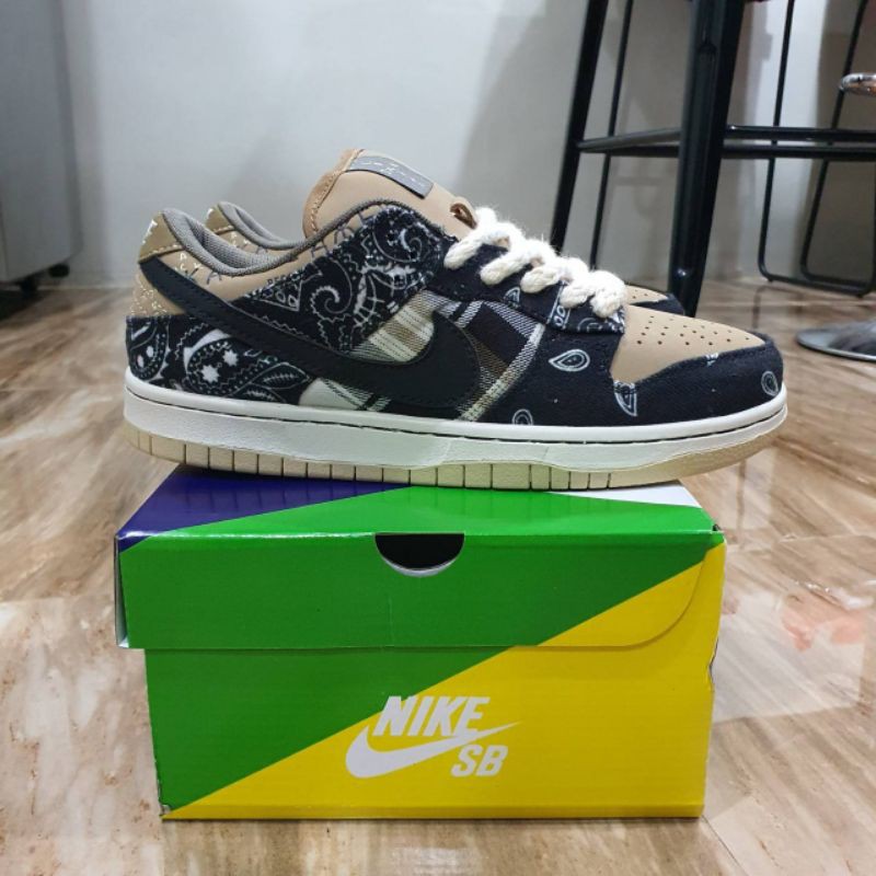 Travis Scott X Nike SB Dunk Low "Cactus Jack"