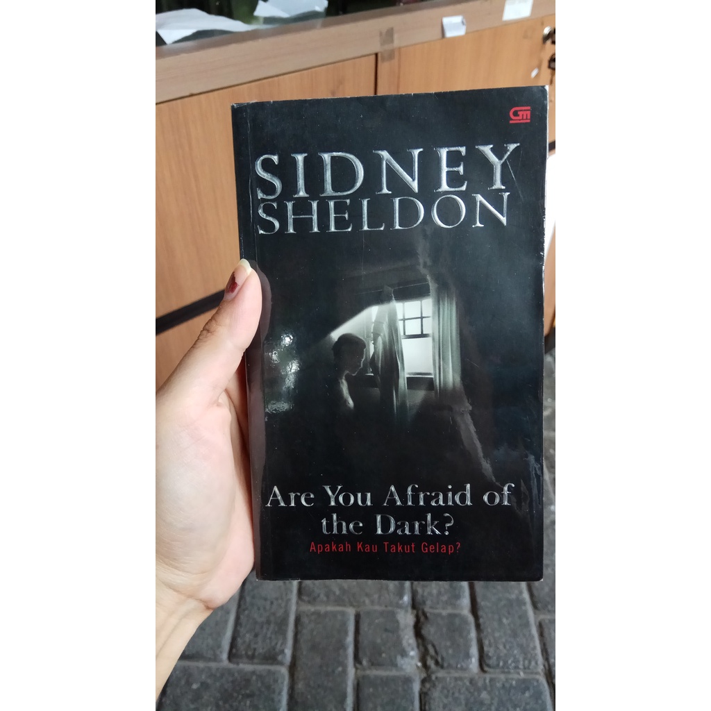 SIDNEY SHELDON Are You Afraid of The Dark? (ME-100k)