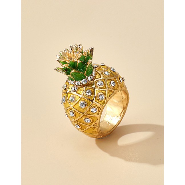 LRC Cincin Fashion Golden Micro Diamond Three-dimensional Pineapple P75609