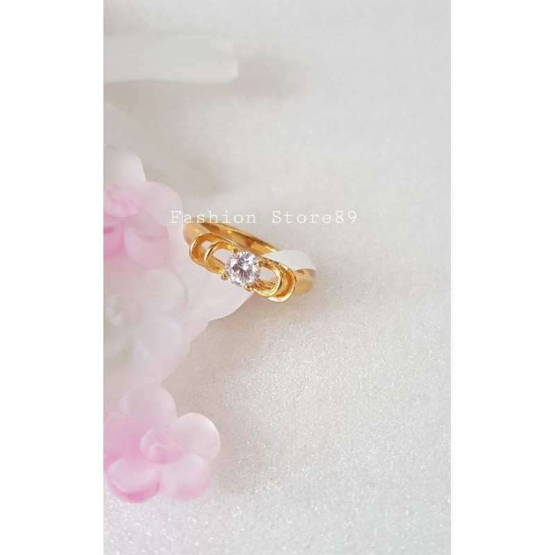 new perhiasan impor cincin emas permata putih Titanium antikarat bestseller cx009