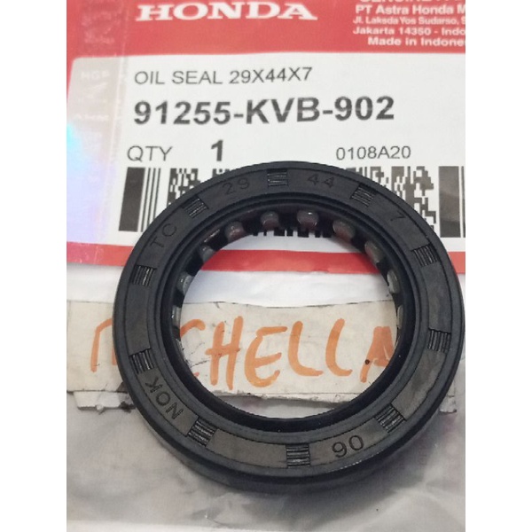 seal sil roda belakang vario,beat spacy Scoopy 29x44x7
