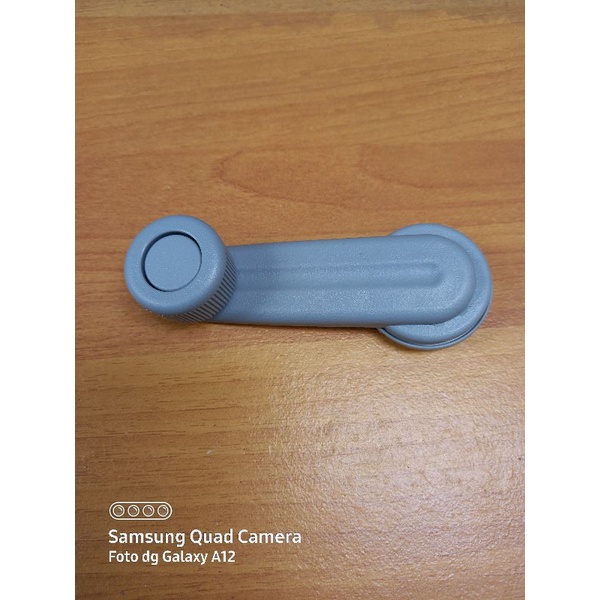 handle putaran kaca mitsubishi canter