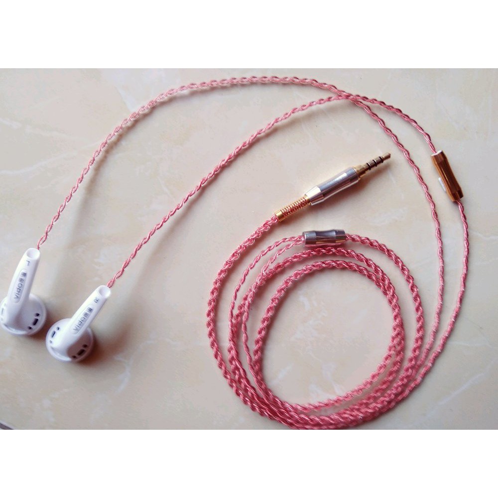 vido ran withmic Terlaris