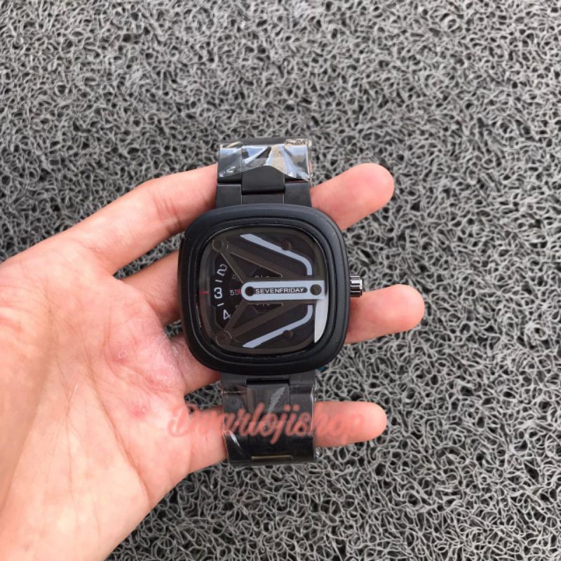 JAM COWOK RANTAI PETAK S*VENFRIDAY