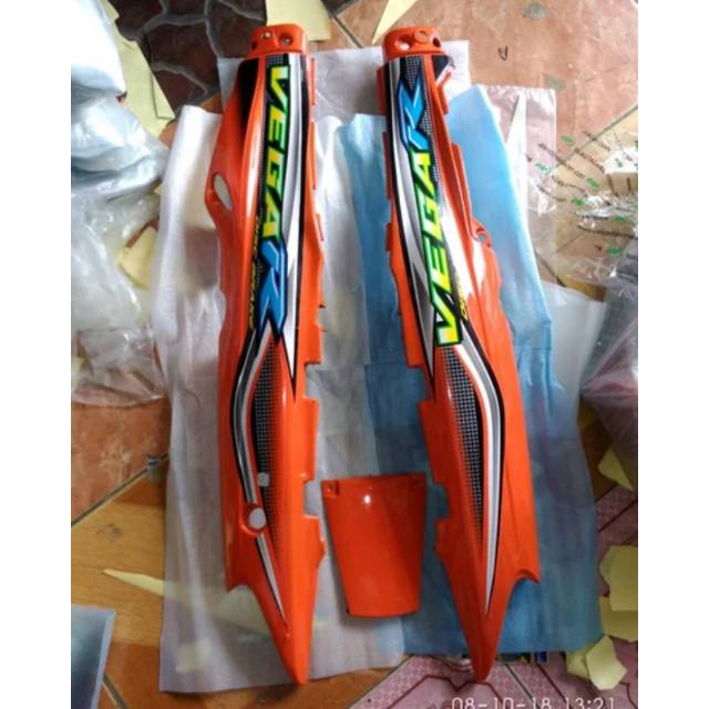 Cover body belakang vega r lama