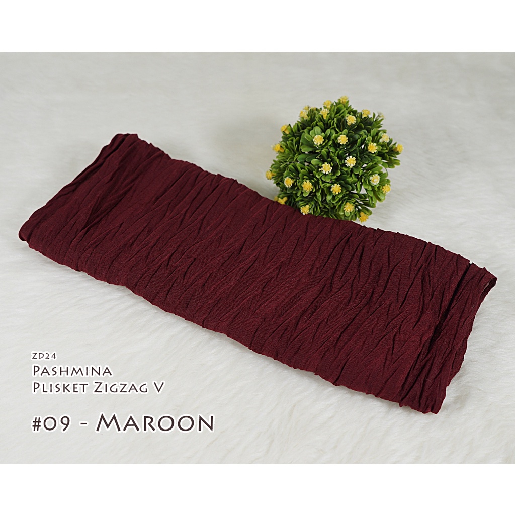 Plisket Model V / Zigzag - Pleated Shawl / Pashmina HAZEL by Luulu Scarf-#09 - Maroon