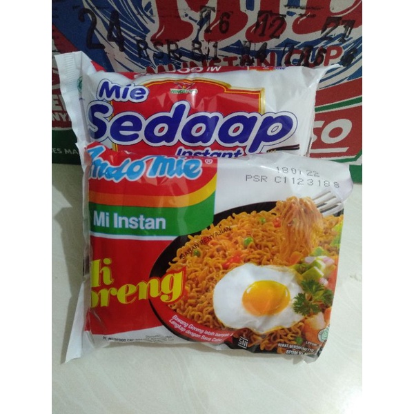 Mie goreng instant