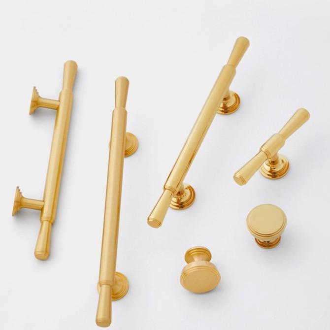 Handle / Tarikan Pintu Lemari / Laci Bentuk T Bahan Tembaga Warna Emas