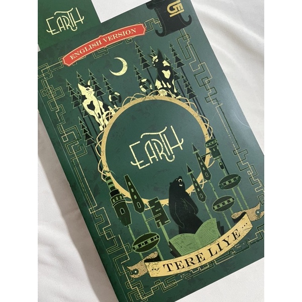 BUKU EARTH (ENGLISH VERSION) TERE LIYE ORIGINAL