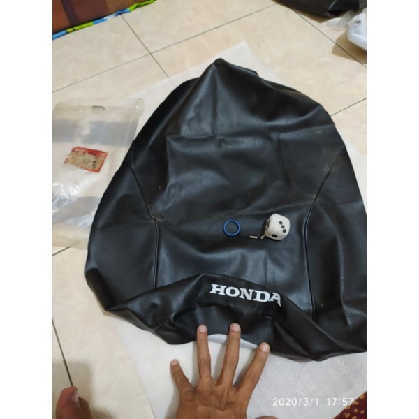cover kulit jok sadel astrea grand bulus impressa impresa legenda original nos