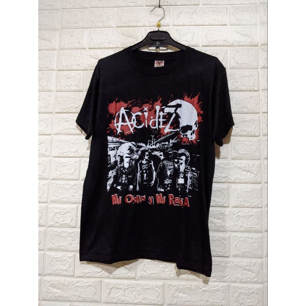 KAOS MUSIK ACIDEZ BUILT UP