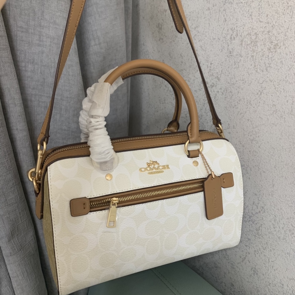 coach 149 latest color matching ROWAN classic old flower handbag Boston pillow bag milk tea   ztb