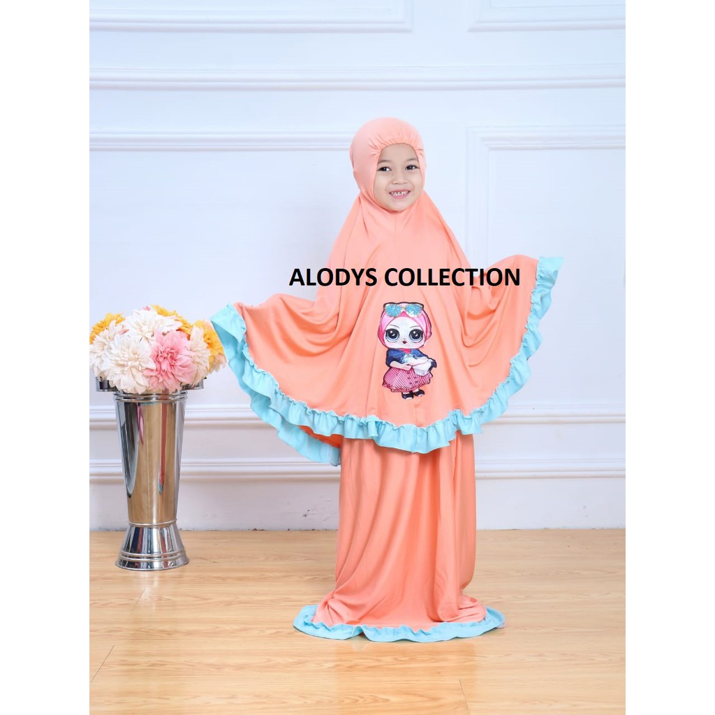 Mukena Anak Karakter LOL LED bisa Nyala Size M Usia 2-5 Tahun Bahan Jersey Termurah / Alody's